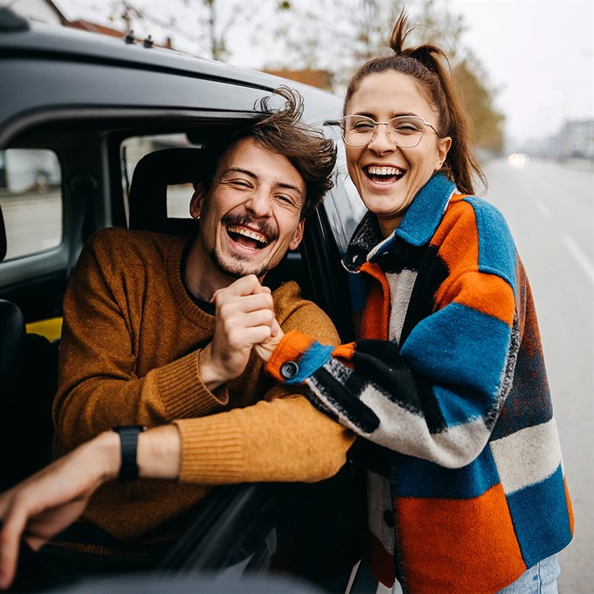 Couple en voiture Couple en voiture