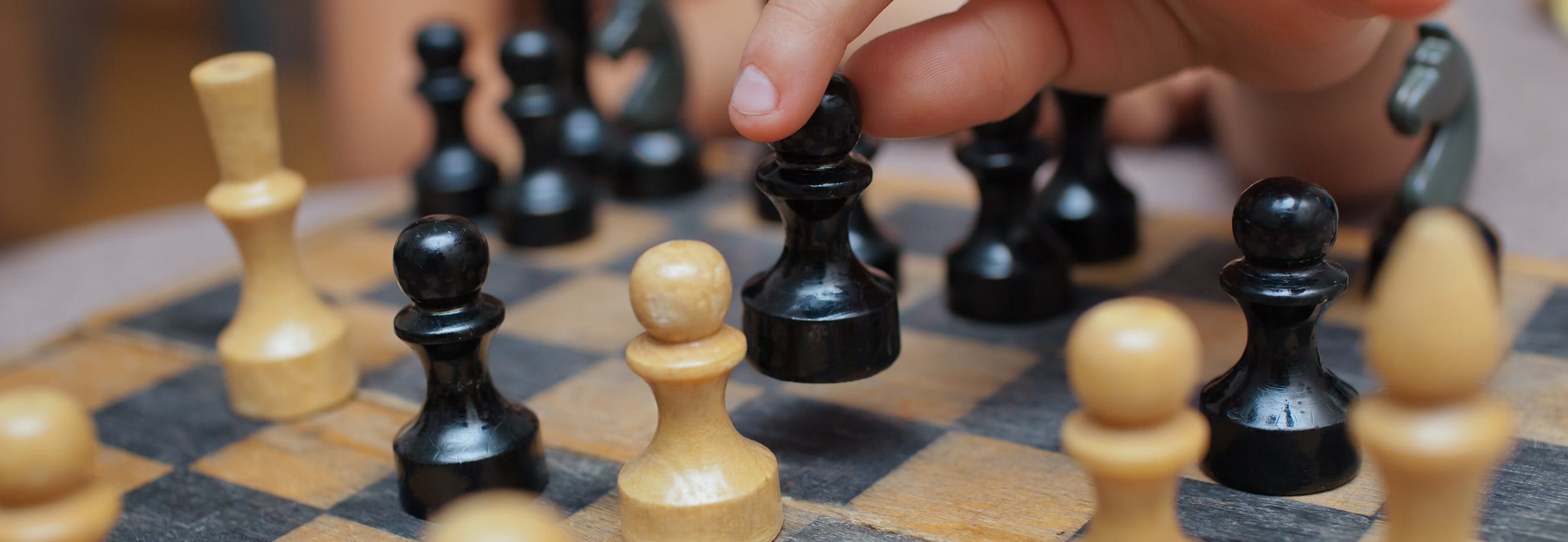 The chess game of choosing between 3a/3b