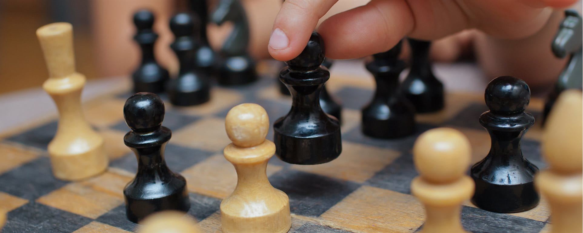 The chess game of choosing between 3a/3b The chess game of choosing between 3a/3b