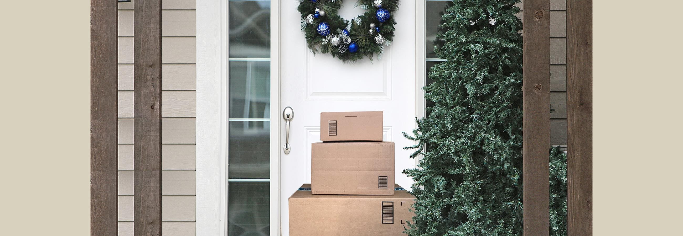 Paket vor Haustür Paket vor Haustür