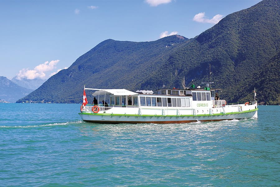Schiff auf dem Luganersee